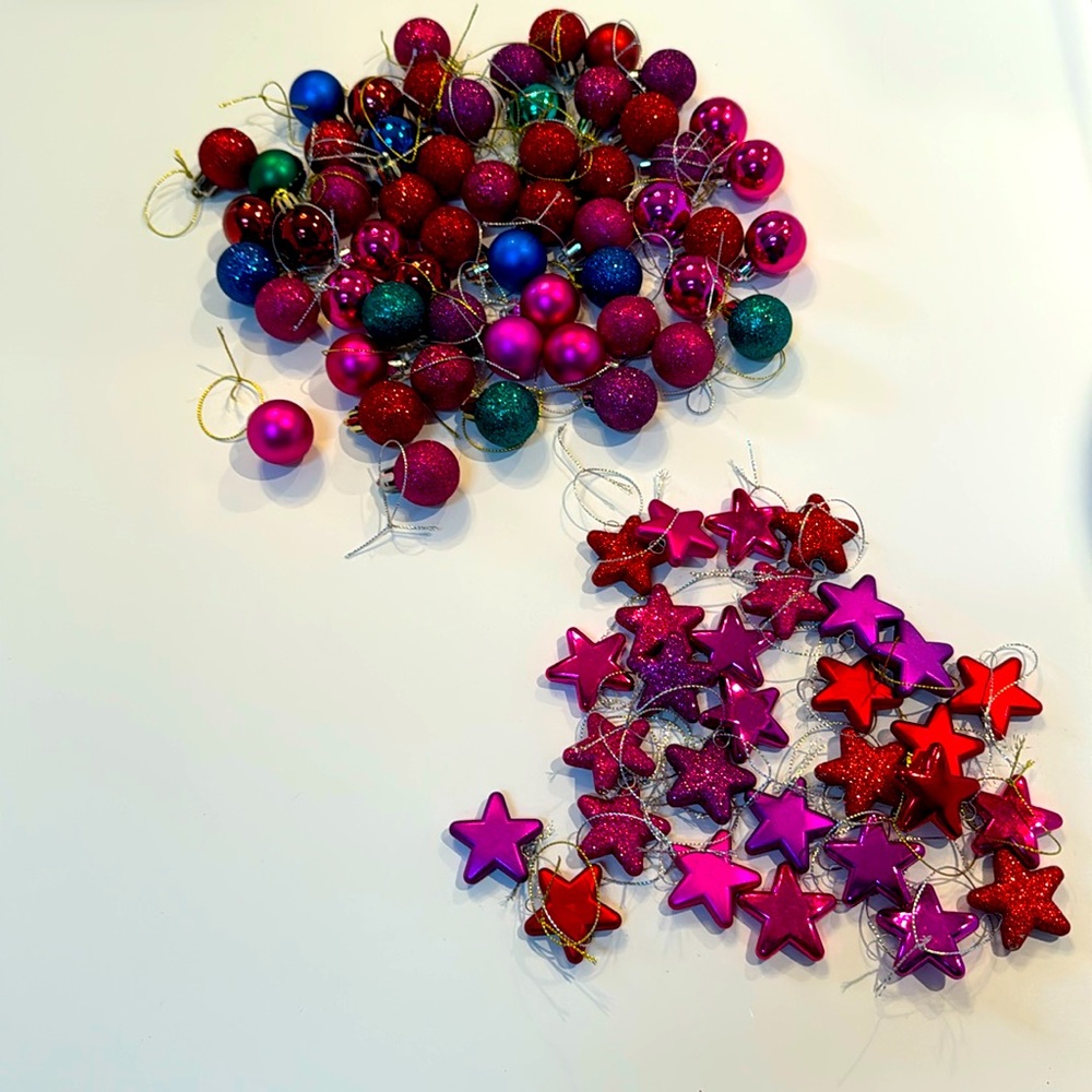 Mini Christmas Ornaments, glitter, shiny, preppy!